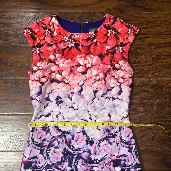 Vince Camuto Stunning Silhouette Vibrant Watercolor Bouquet Cap Sleeve Size 0 - Picture 11 of 13